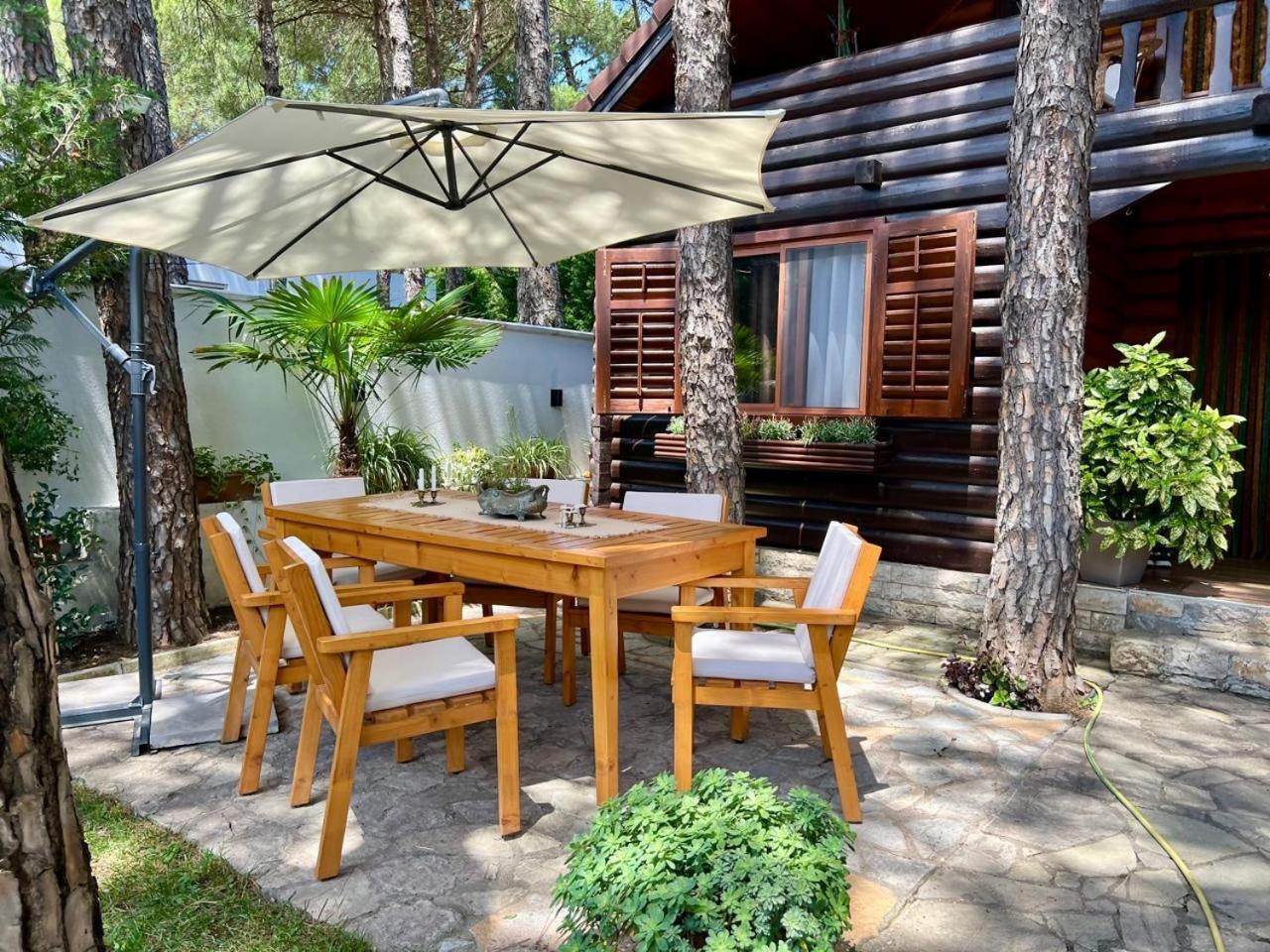 Vila Lulebore Velipojë Exterior foto